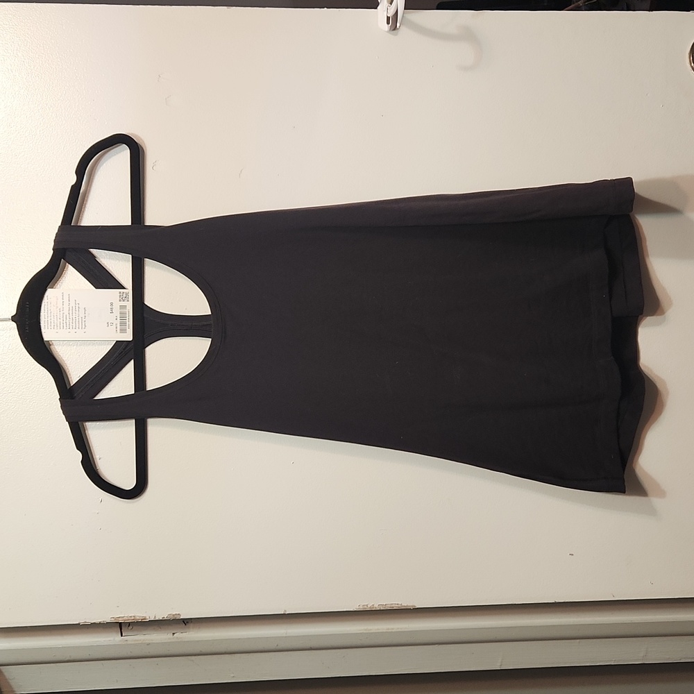 LULULEMON PERFECT CONDITION Cool Racerback womens tank top 12
